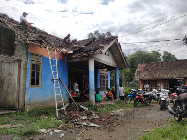 Puluhan Rumah Warga di Getasan Rusak Diterjang Puting Beliung
