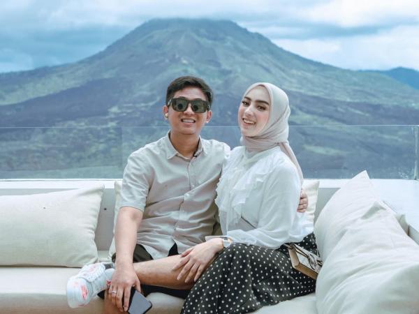 Istri Doni Salmanan Bikin Video Kode Cari Berondong, Netizen: Bakal Nikah yang Kedua Nih
