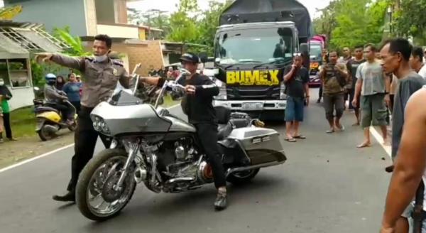 Innalillahi, Bocah Kembar Tewas Di Tempat Kecelakaan, Ditabrak Dua Motor Gede