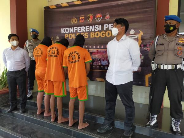 Bacok Korbannya, Kawanan Begal di Bogor Diringkus Polisi