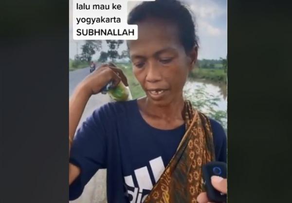 Viral! Sambil Gendong Anak Kucing, Wanita Ini Bejalan dari Riau ke Lampung