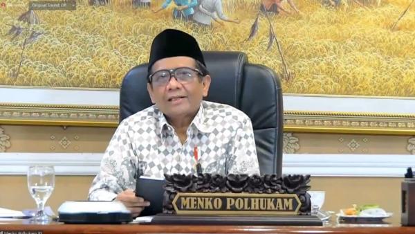 Seorang Pria Minta 300 Ayat Al-Quran Dihapus, Mahfud MD : Bisa Jadi Penistaan Agama