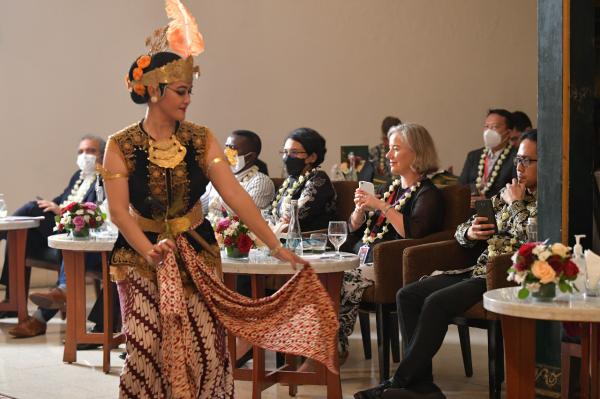 Kemendikbudristek Kenalkan Budaya Indonesia pada Delegasi G20