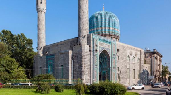 Sejarah Masjid Biru di Rusia Terdapat Jejak Presiden RI Pertama