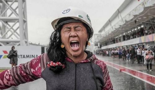 Kejanggalan Rara si Pawang Hujan MotoGP Madalika Diungkap Netizen, Begini Katanya
