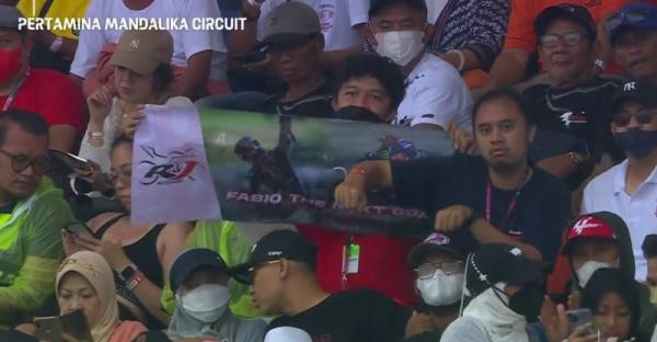 Aksi Joget Penonton Indonesia Ini Berhasil Bikin Pembalap Quartararo Ngakak