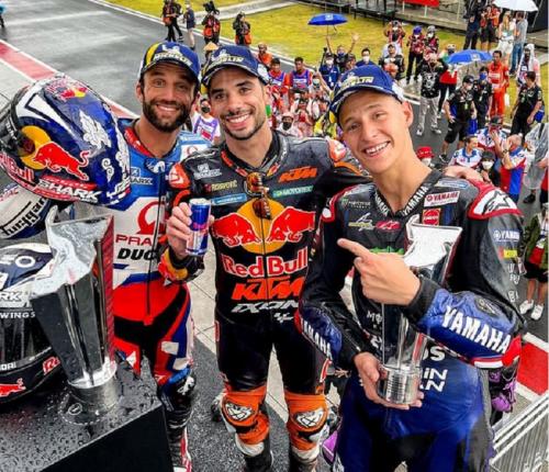 Podium MotoGP Mandalika 2022 Tanpa Semprotan Champagne, Ini Sebabnya