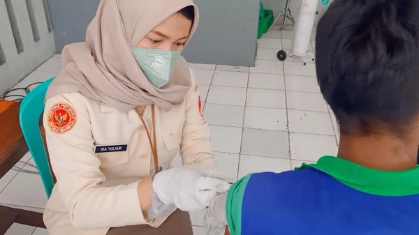 Menyambut Lebaran 2022, Stok Vaksin Covid-19 di Indonesia Aman