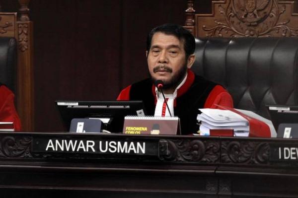 Koalisi Selamatkan MK Desak Anwar Usman Mundur dari Ketua MK