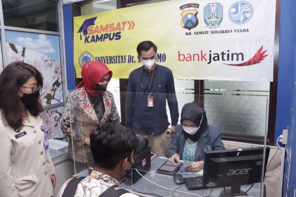 Unitomo Surabaya Luncurkan Samsat Kampus