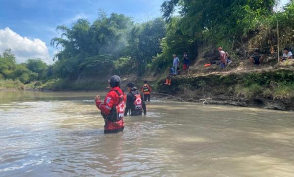 Nenek 60 Tahun Terpleset dan Tenggelam di Sungai Gung, Tim SAR Gabungan Terus Lakukan Pencarian