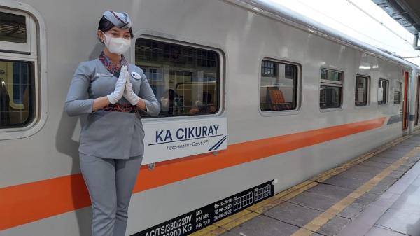 Kereta Api Baru Cikuray, Stasiun Pasar Senen Tujuan Garut Harga Tarif Rp 45 ribu