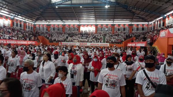 Ini 4 Kesetiaan 3.000 Relawan Banyumas: Inyong Rika Kabeh Bareng Jokowi