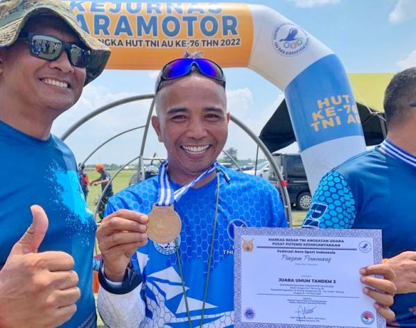 Atlet Pengprov Jawa Tengah Sabet 9 Medali di Kejurnas Paramotor Banten