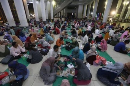 Jadwal Imsak dan Buka Puasa Ramadan 2024 untuk Kota Semarang dan Sekitarnya
