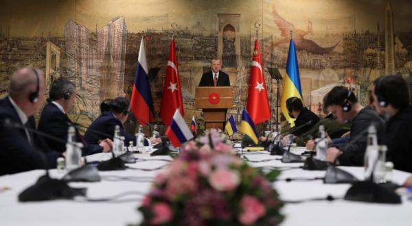 Rusia-Ukraina Berunding di Turki, Pembicaraan Damai Dimulai Tanpa Jabat Tangan