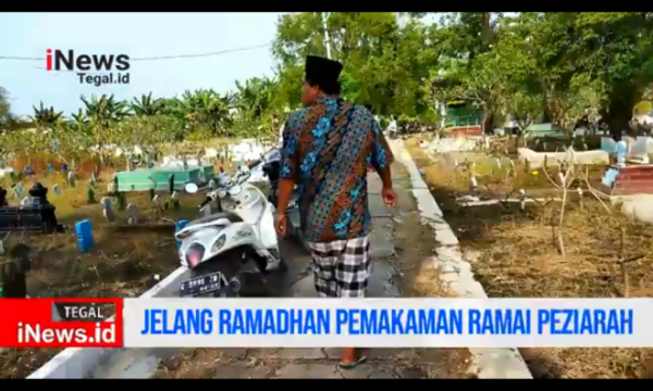 Video Memasuki Ramadan Warga pesisir Pantura Ziarah ke Pemakaman