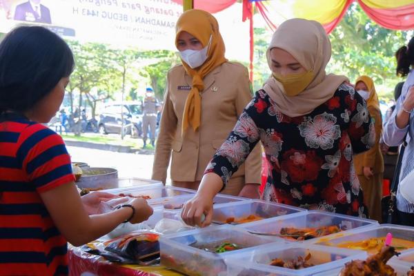60 Pedagang Ramaikan Pasar Beduk Pemkab Muba