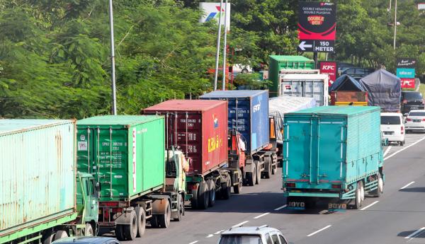 Konsumsi Meningkat, Pertamina Optimalkan Penyaluran BBM ke SPBU di Jawa Timur