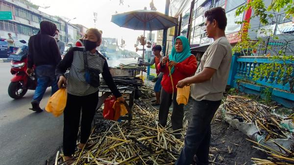 Makanan Pakat Rotan Khas Mandailing Antara Foto 