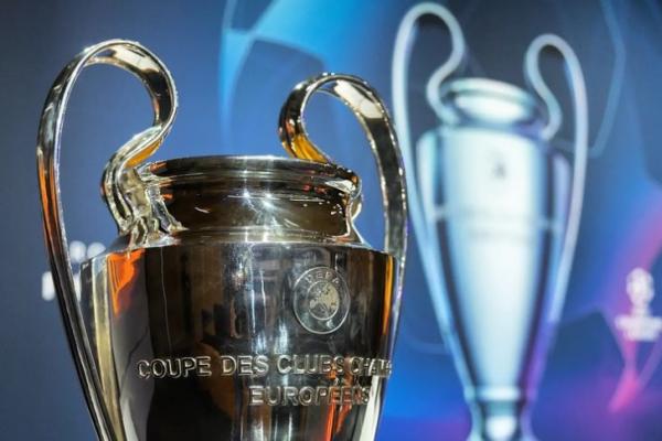 Dalam Daftar Top Skor Liga Champions 2021-2022, Mohamed Salah Gagal Pepet Robert Lewandowski