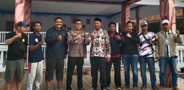 Ajak Bangkitkan Sepakbola di Kabupaten Cirebon, Ini yang Dilakukan Imam