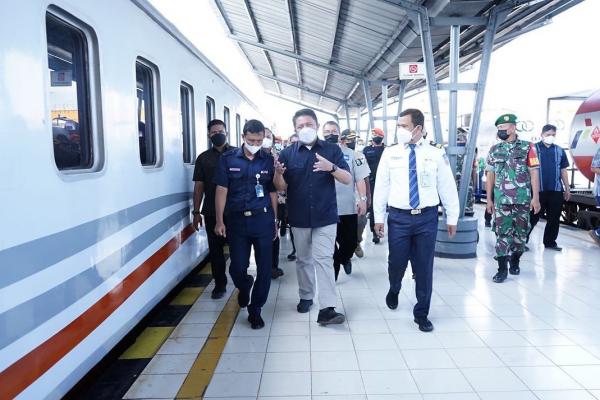 Gubernur Deru Pastikan Stasiun KA Kertapati Siap Layani Mudik Lebaran