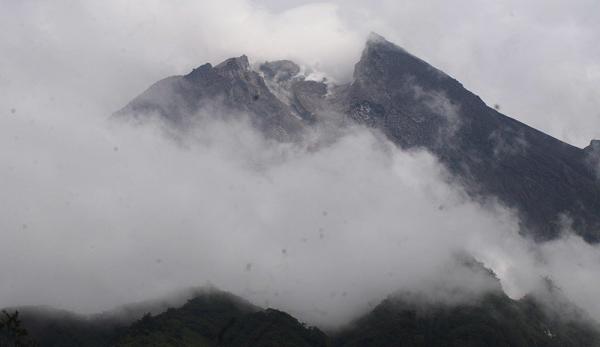 Gunung Merapi Erupsi, Ini Wilayah di Jateng yang Terdampak Hujan Abu