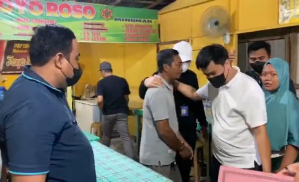 Buronan Dugaan Kasus Korupsi DD Asal Lamongan Keciduk di Kalimatan Sedang Jualan Ayam Bakar