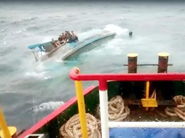 KM Ratu Samudra Mulya Tenggelam, 9 Orang Selamat dan 1 Orang Belum Ditemukan