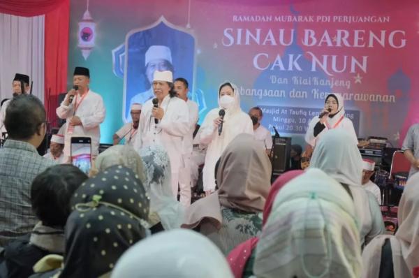 Sebelum Ceramah di Markas PDIP, Cak Nun Sampai Lakukan Ini!