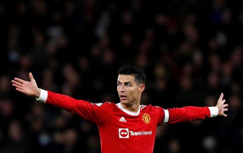 Ini Kronologi Bintang Sepak Bola Cristiano Ronaldo Serang Penggemar Everton