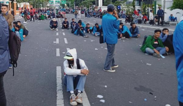 Dalam Demo 11 April depan Gedung DPRD Kota Cirebon, Aparat Kepolisian Amankan 30 Pelajar