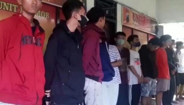 Perang Sarung di Tegal, 1 Tewas 19 Pemuda Diamankan Polisi 
