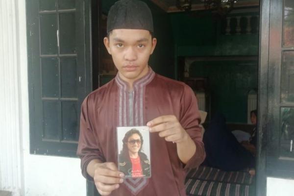 BREAKING NEWS : Ona Sutra Nasution Meninggal Dunia, Mengidap Penyakit Stroke