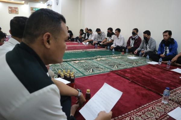 PT TJS Bukber Bareng Karyawan, Habib Abdillah Ingatkan Pentingnya Mensyukuri Nikmat