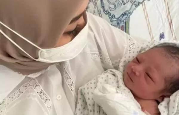 Melahirkan Anak Pertama, Nikita Willy Berbagi Kesan Lewat Instagram