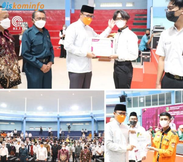 Pemkot Sukabumi Berikan Beasiswa Bagi 33 Orang Calon Mahasiswa