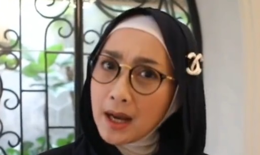 Desy Ratnasari Dilamar Jadi Istri Kedua, Bagaimana Jawabannya?