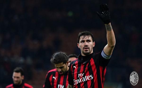 Kapten AC Milan Kian Mendekat ke Lazio