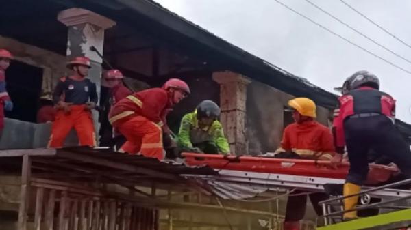 Diterbangkan ke Makassar, Tujuh Korban Kebakaran Maut Samarinda Dimakamkan di Wajo Sulsel