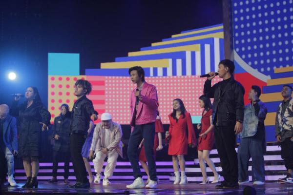 Danar Widianto dan 14 Konstestan X Factor Indonesia Tampil di Final Countdown and Result Show