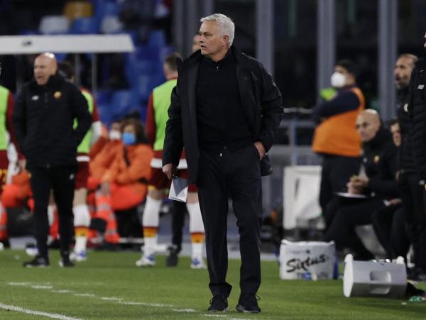 Hasil Napoli vs AS Roma, Imbang 1-1, Mourinho: Terasa Seperti Mendaki Everest