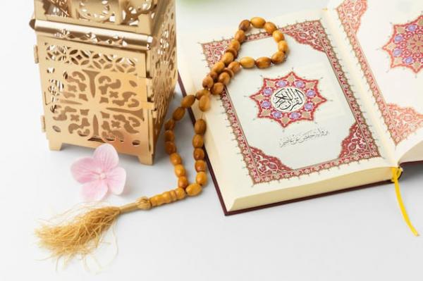 Memperingati Nuzulul Qur'an Tidak Haram dan Bukan Bid'ah, Begini Penjelasannya