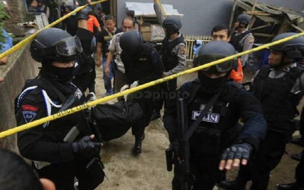 7 Terduga Teroris di Bandung, Garut, Cirebon, dan Bogor Diringkus Densus 88