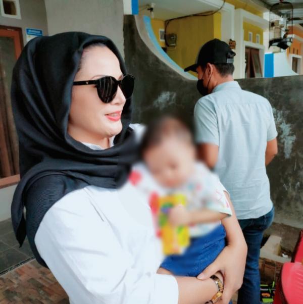 Hari Kartini, Ketua KPAID Kabupaten Cirebon Ajak Para Wanita Indonesia Agar Cantik Prilaku dan Hati