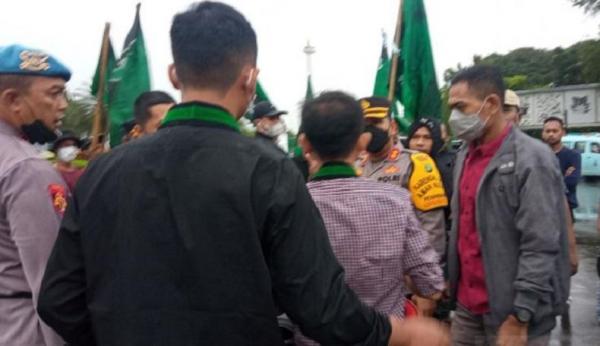 3 Kader HMI Ditangkap, Polisi Sebut Massa Tak Punya Izin Demo di Depan Istana