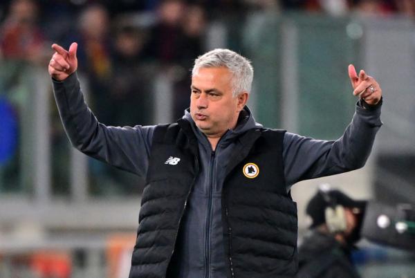 Profil Jose Mourinho, Pecahkan Rekor Tak Biasa Usai Antar AS Roma Juara