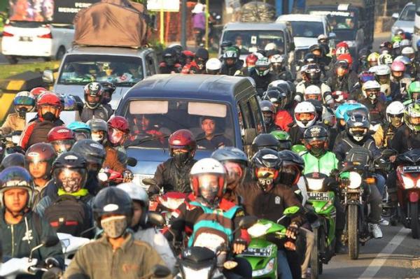 Jawa Tengah Jadi Titik Konsentrasi KemacetanArus Mudik, Berikut Jalur Alternatif Bagi Pemudik