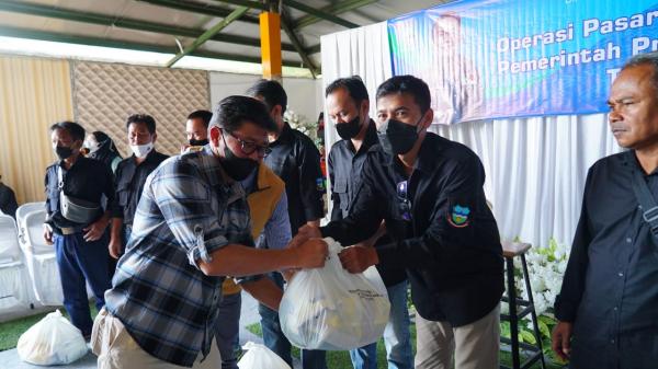 Pemprov Jabar Distribusikan 7000 Paket Sembako Murah Bagi Masyarakat Garut